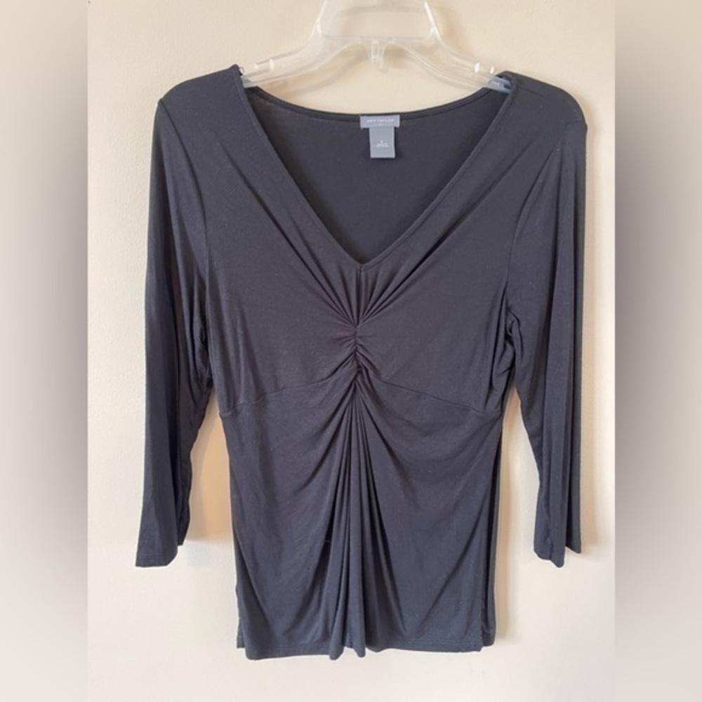 Ann Taylor black rouched front v neck shirt Size Small